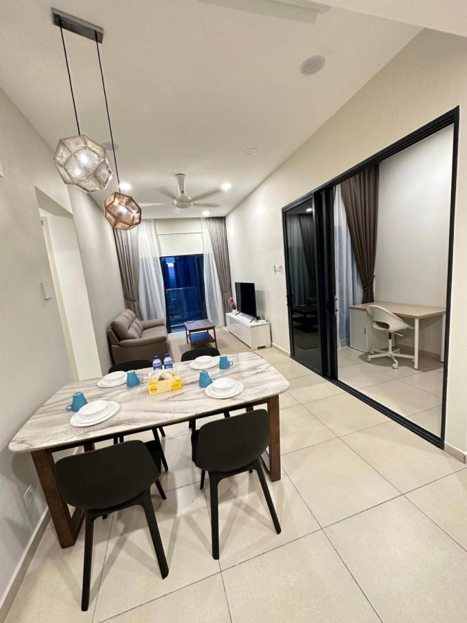 Reizz Residence By Leo Suites Kuala Lumpur Exteriör bild