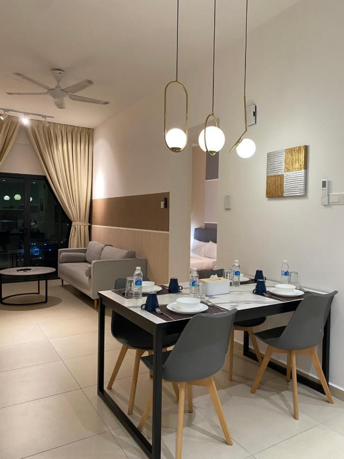 Reizz Residence By Leo Suites Kuala Lumpur Exteriör bild