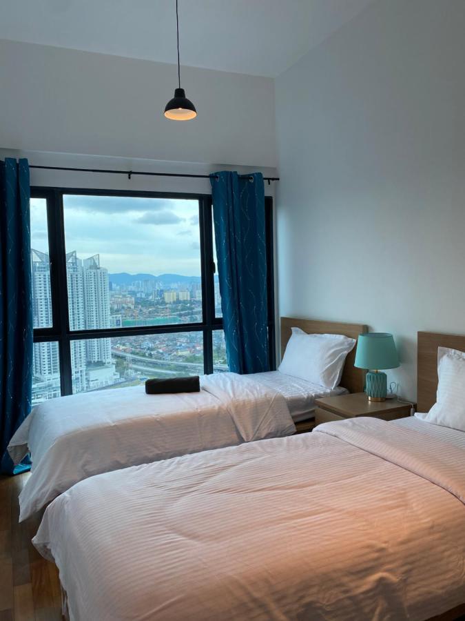 Reizz Residence By Leo Suites Kuala Lumpur Exteriör bild