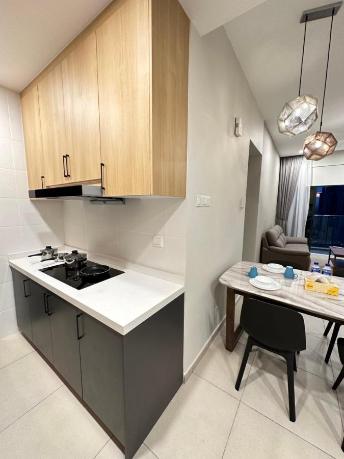 Reizz Residence By Leo Suites Kuala Lumpur Exteriör bild